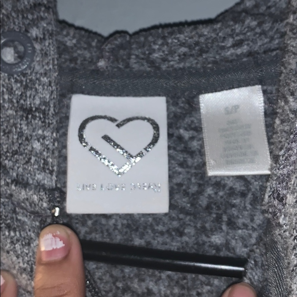 Sweater - Picture 3 of 3